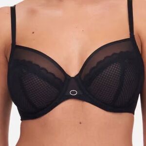 Chantelle 34E Parisian Allure Unlined Plunge Black Lace Underwire Bra excellent